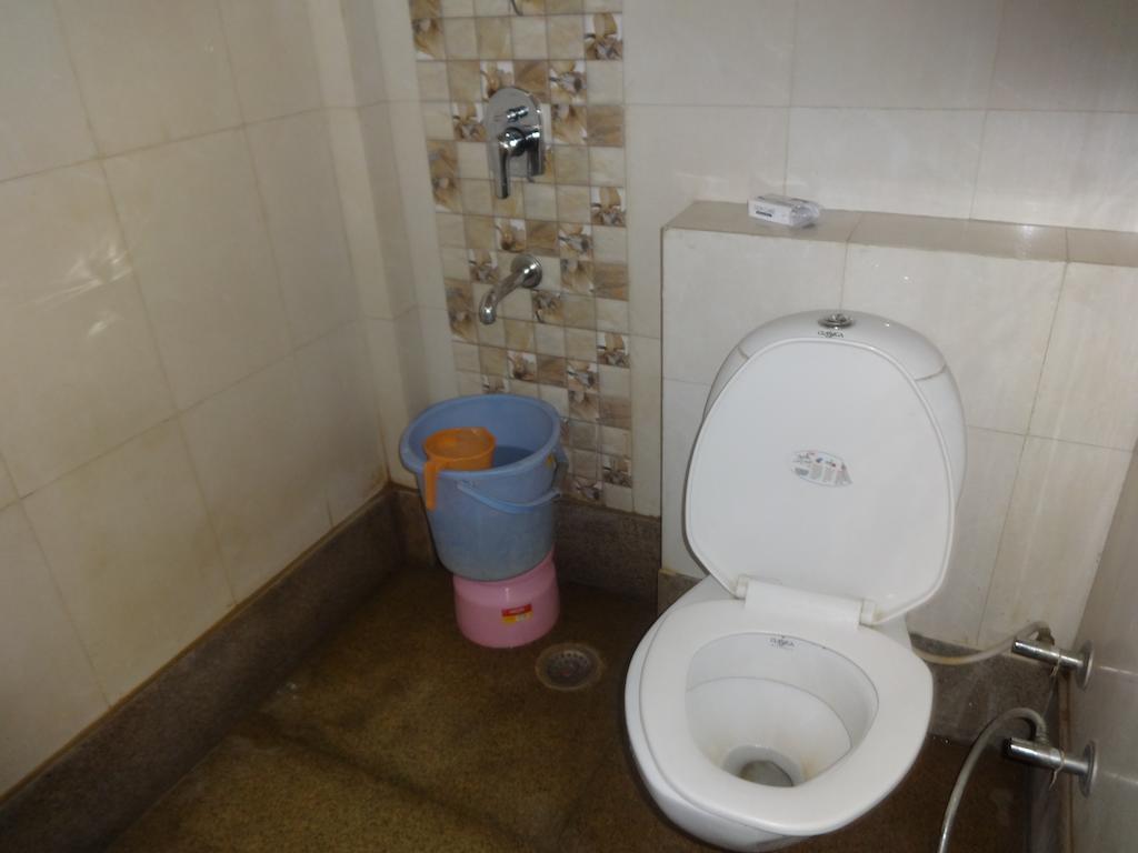 Adb Rooms Hotel Chander Palace New Delhi Rom bilde